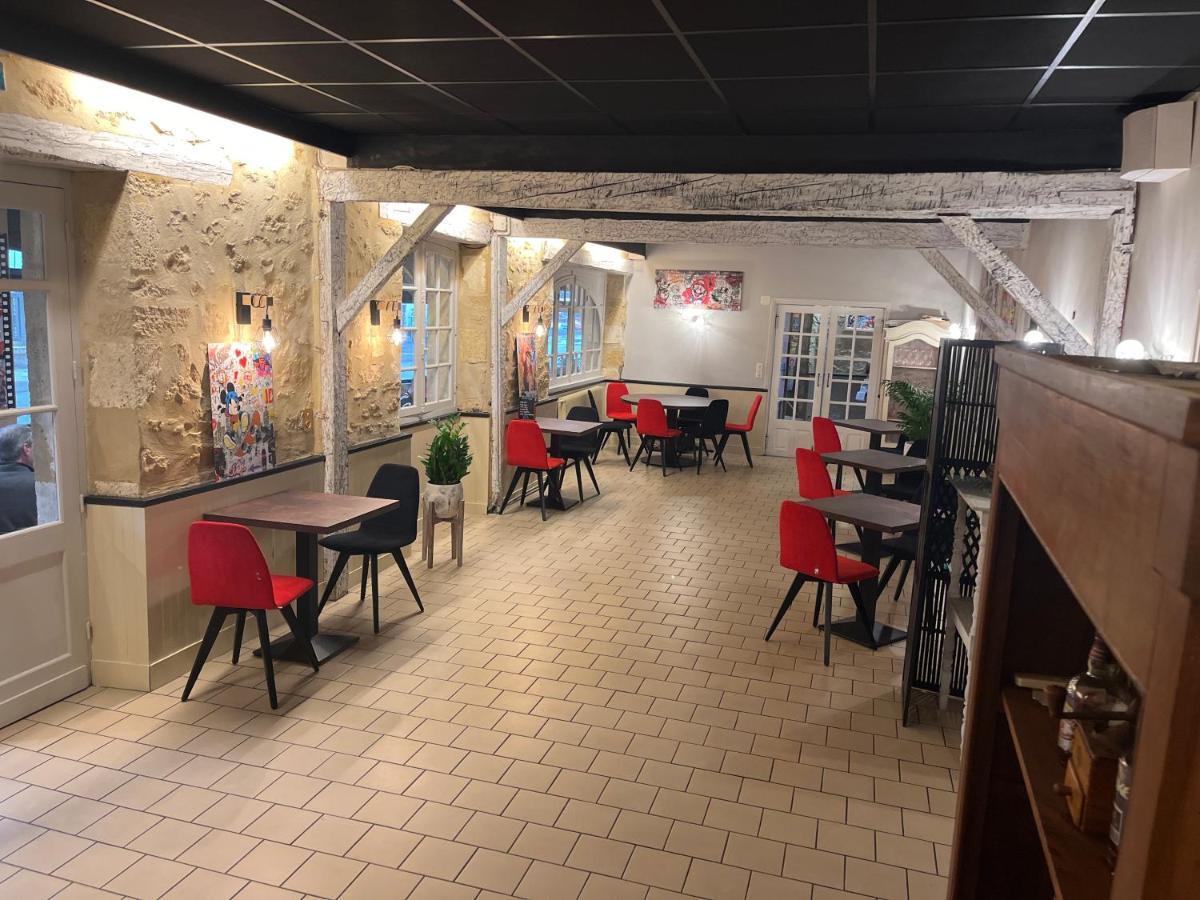 Hotel Du Chateau - Beynac Et Cazenac Dış mekan fotoğraf