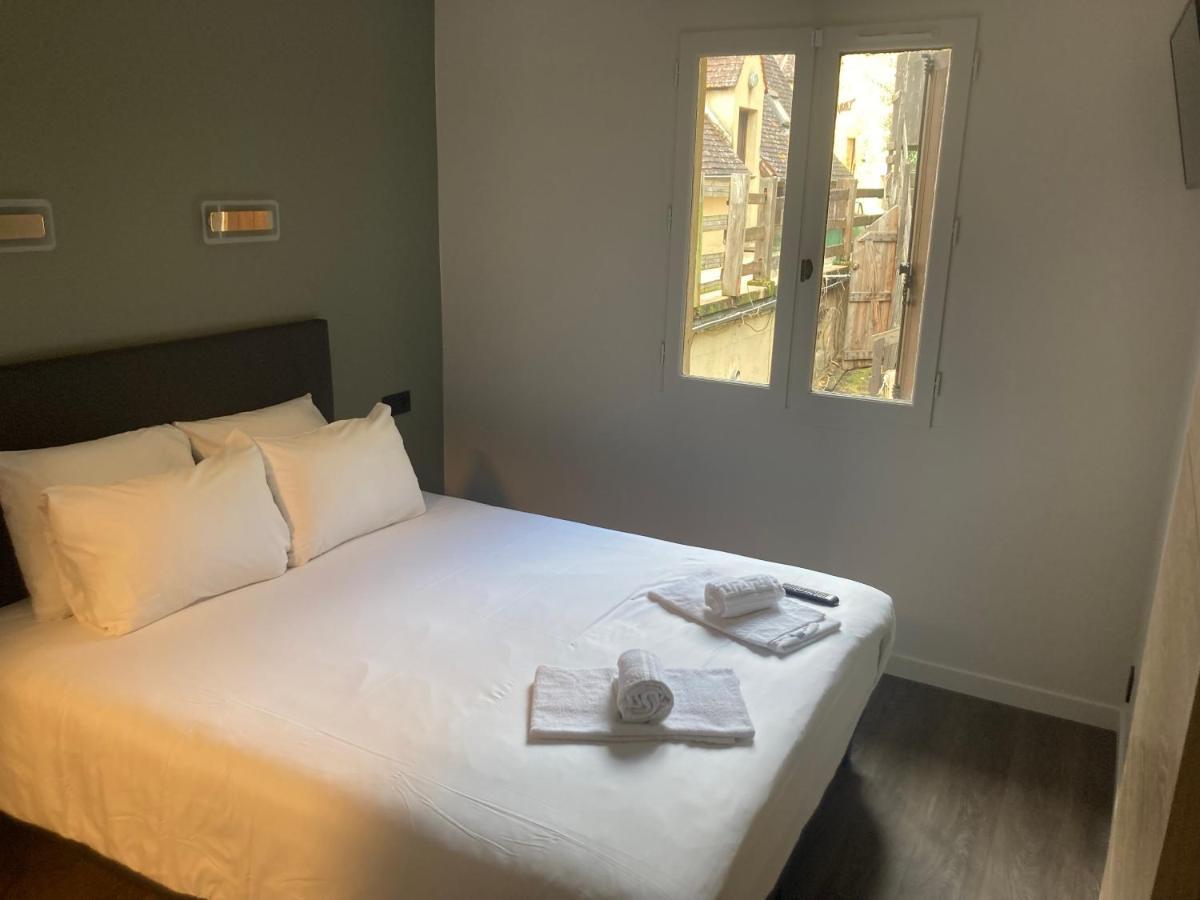 Hotel Du Chateau - Beynac Et Cazenac Dış mekan fotoğraf