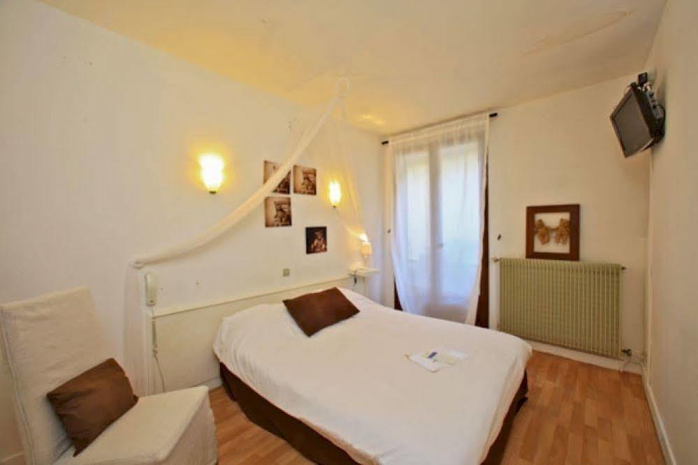 Hotel Du Chateau - Beynac Et Cazenac Dış mekan fotoğraf