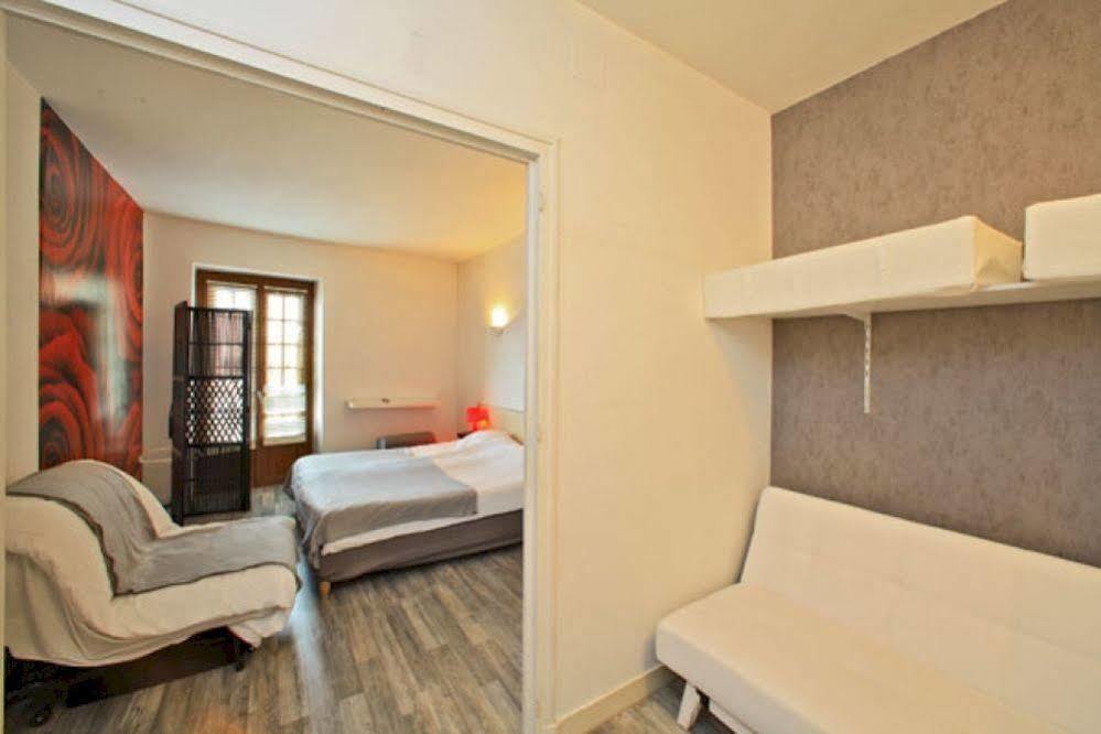 Hotel Du Chateau - Beynac Et Cazenac Dış mekan fotoğraf